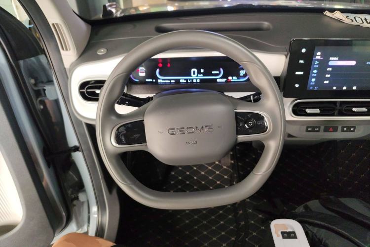 Used Geely Galaxy Panda 2025 210km Panda Kart Steering Wheel