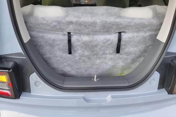 Used Geely Galaxy Panda 2025 210km Panda Kart Trunk