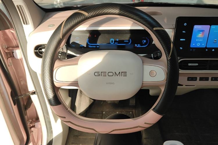 Used Geely Galaxy Panda 2025 210 km – Yuanqi Bear Steering Wheel