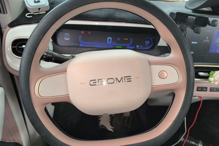 Used Geely Galaxy Panda 2025 210 km – Yuanqi Bear Steering Wheel