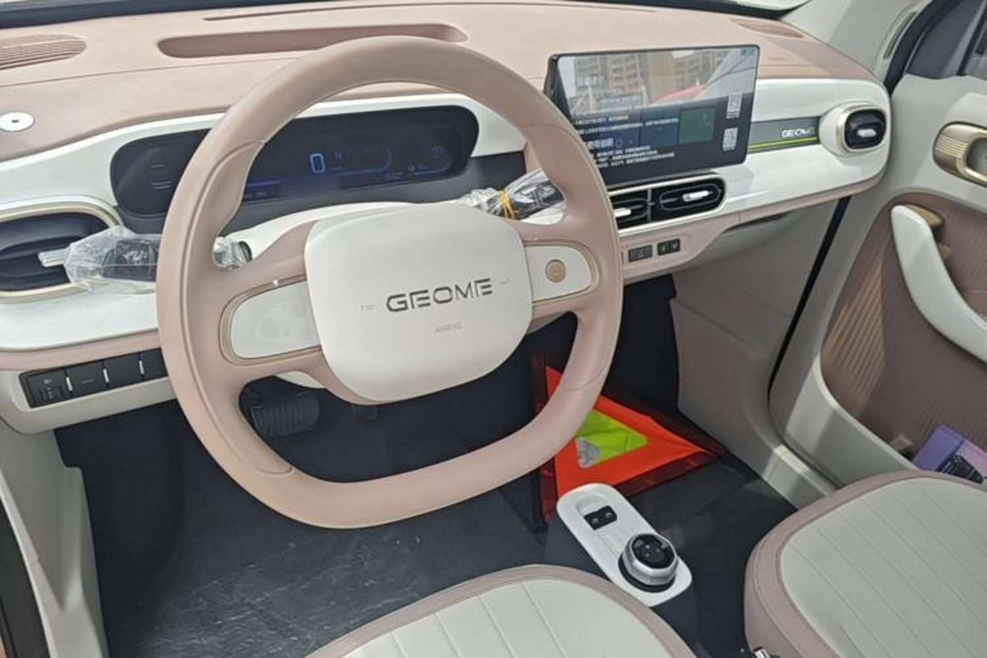 Used Geely Galaxy Panda 2025 210km Panda Kart Steering Wheel