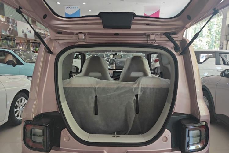 Used Geely Galaxy Panda 2025 210 km – Yuanqi Bear Trunk