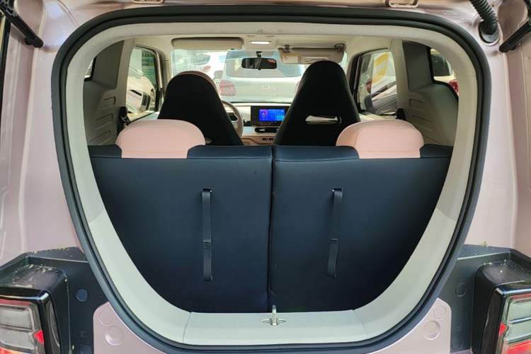 Used Geely Galaxy Panda 2025 210km Panda Kart Trunk