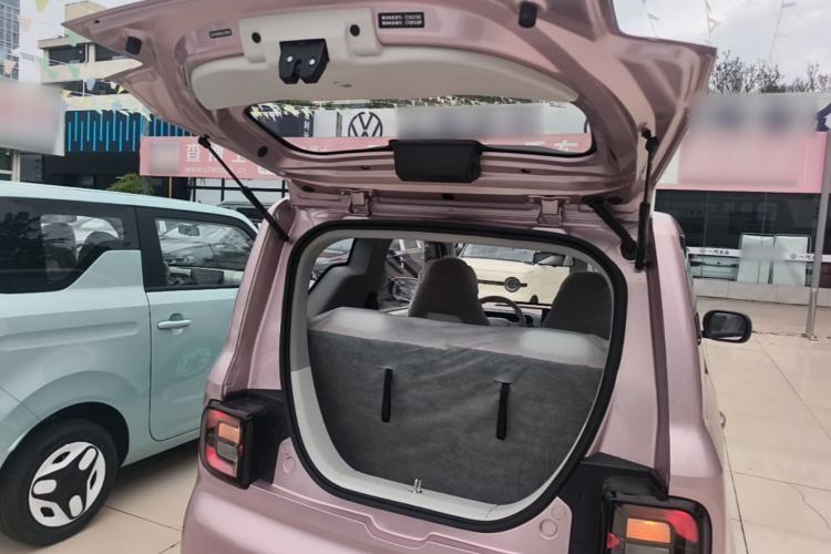 Used Geely Galaxy Panda 2025 210 km – Yuanqi Bear Trunk