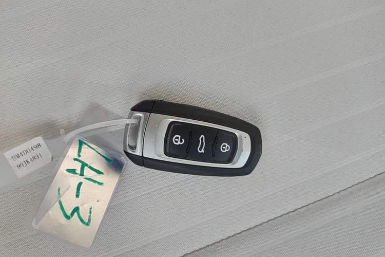 Used Geely Galaxy Panda 2025 210 km – Yuanqi Bear Vehicle Key
