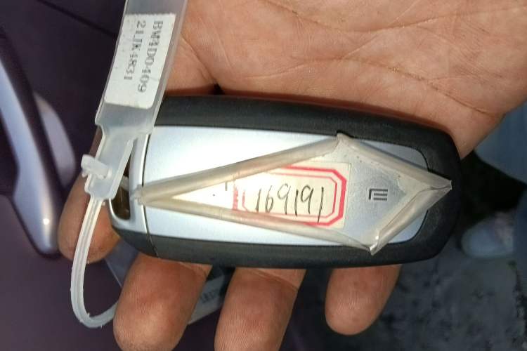 Used Geely Galaxy Panda 2025 210 km – Yuanqi Bear Vehicle Key