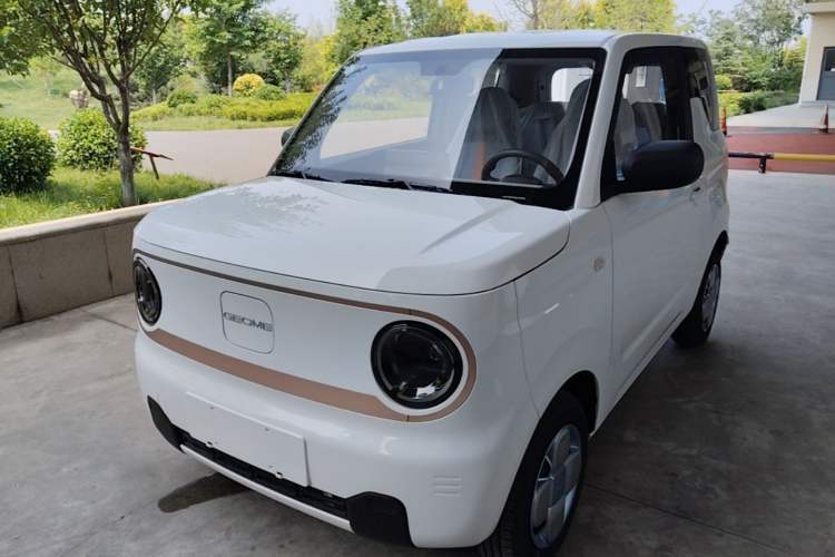 Used Geely Galaxy Panda 2025 210 km – Yuanqi Bear Guazi used car, China used car export, Used car for sale, Used cars, Cheapest cars for sale