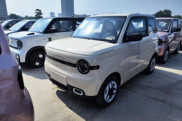 Used Geely Galaxy Panda 2025 210 km – Yuanqi Bear