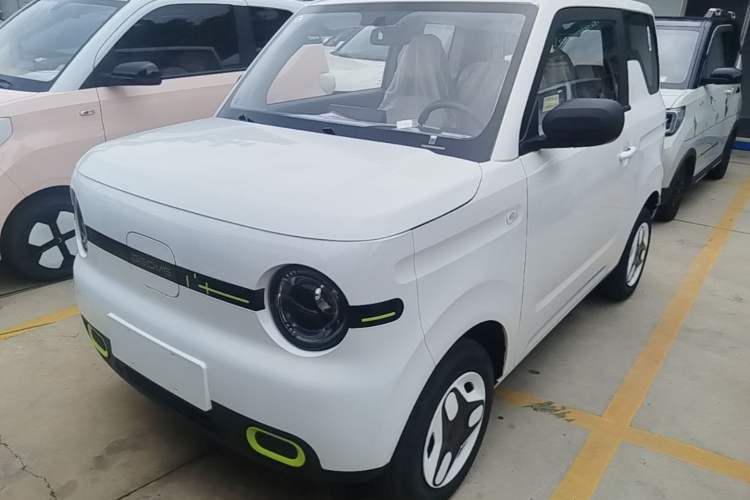Used Geely Galaxy Panda 2025 210 km – Yuanqi Bear Guazi used car, China used car export, Used car for sale, Used cars, Cheapest cars for sale