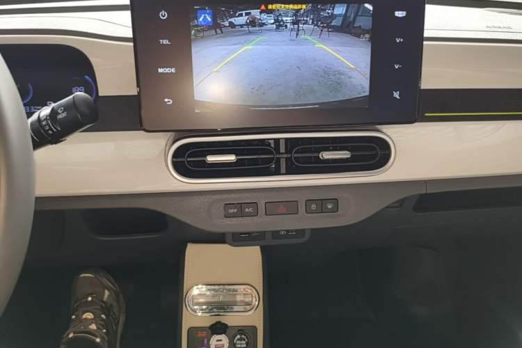 Used Geely Galaxy Panda 2025 210km Panda Kart Audio And AC Panel