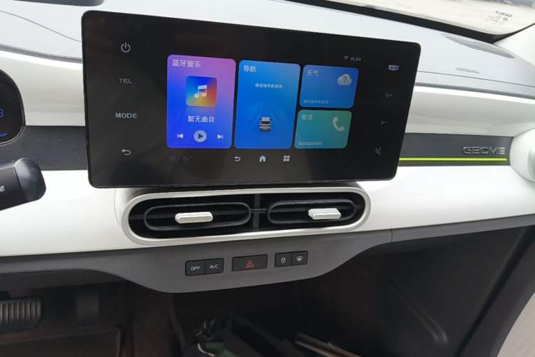 Used Geely Galaxy Panda 2025 210 km – Yuanqi Bear Audio And AC Panel