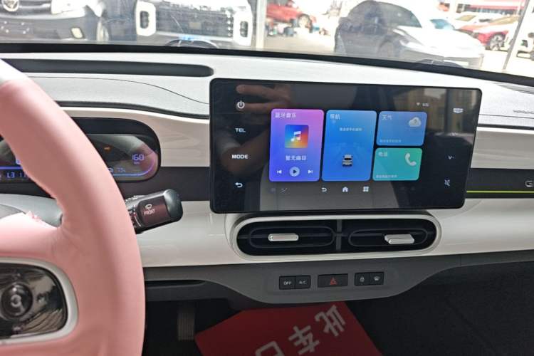 Used Geely Galaxy Panda 2025 210 km – Yuanqi Bear Audio And AC Panel