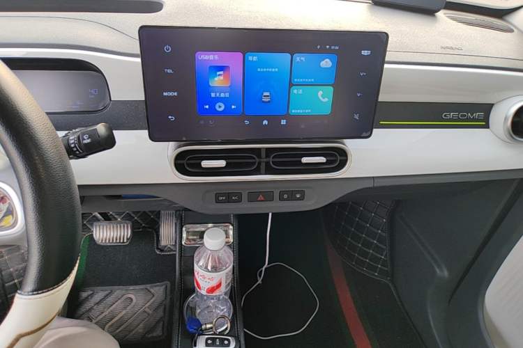 Used Geely Galaxy Panda 2025 210 km – Yuanqi Bear Audio And AC Panel