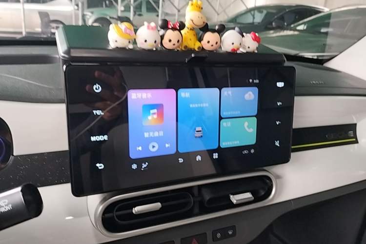Used Geely Galaxy Panda 2025 210km Panda Rider Audio And AC Panel