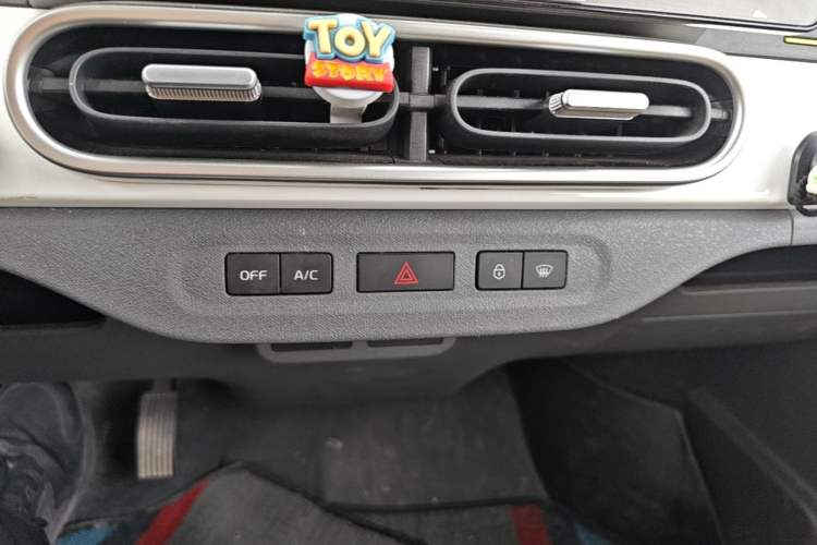 Used Geely Galaxy Panda 2025 210km Panda Kart Audio And AC Panel