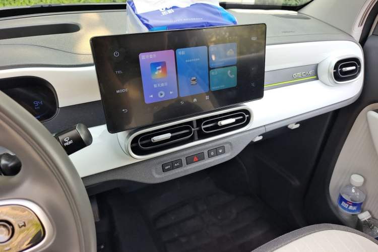 Used Geely Galaxy Panda 2025 210 km – Yuanqi Bear Audio And AC Panel