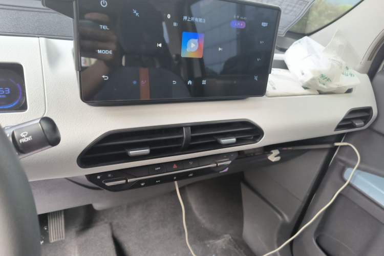 Used Geely Galaxy Panda 2025 210 km – Yuanqi Bear Audio And AC Panel