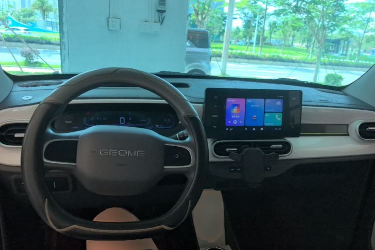 Used Geely Galaxy Panda 2025 210 km – Yuanqi Bear Center Console