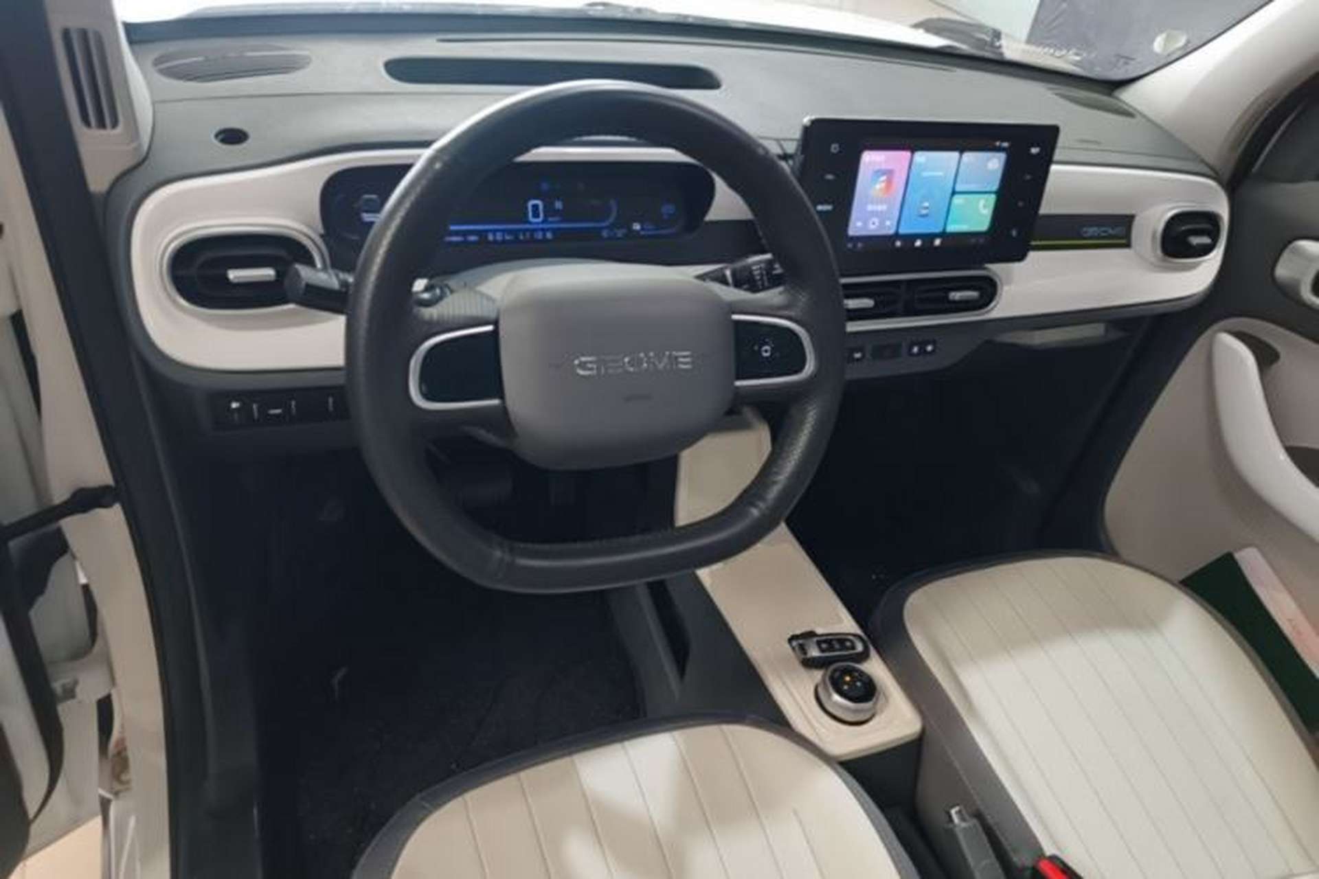 Used Geely Galaxy Panda 2025 210km Panda Kart Center Console
