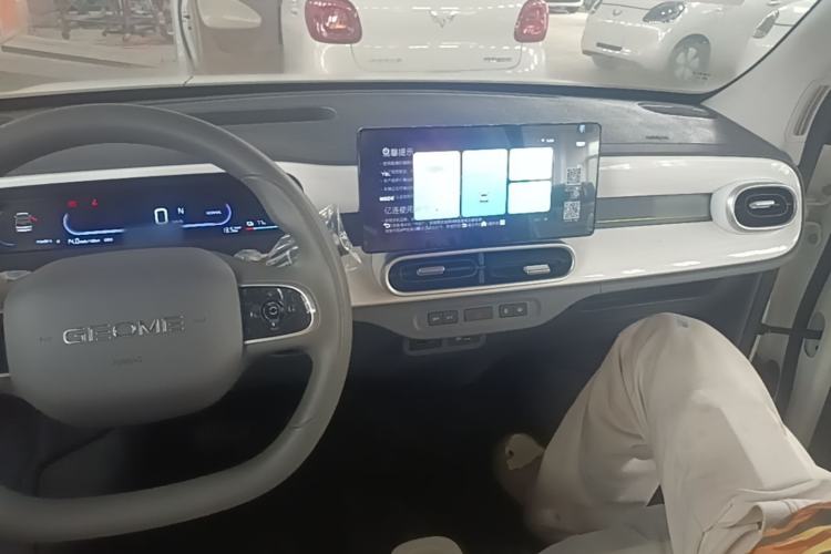 Used Geely Galaxy Panda 2025 210 km – Yuanqi Bear Center Console