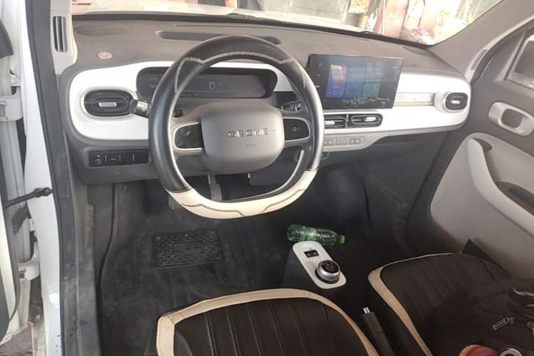Used Geely Galaxy Panda 2025 210 km – Yuanqi Bear Center Console