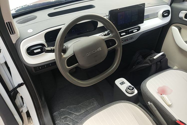 Used Geely Galaxy Panda 2025 210 km – Yuanqi Bear Center Console