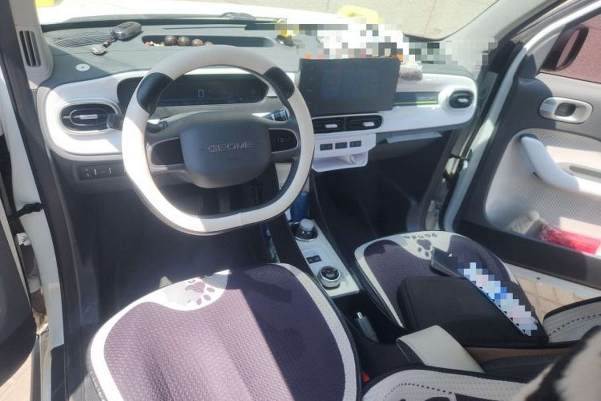 Used Geely Galaxy Panda 2025 210km Panda Rider Center Console
