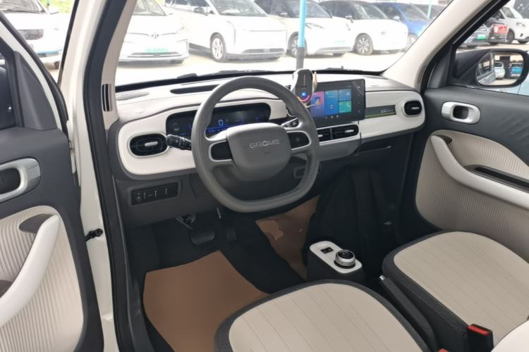 Used Geely Galaxy Panda 2025 210km Panda Kart Center Console
