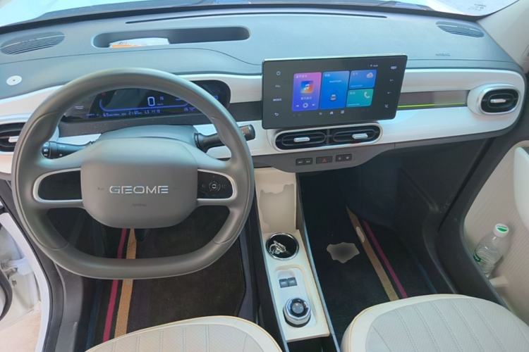 Used Geely Galaxy Panda 2025 210 km – Yuanqi Bear Center Console