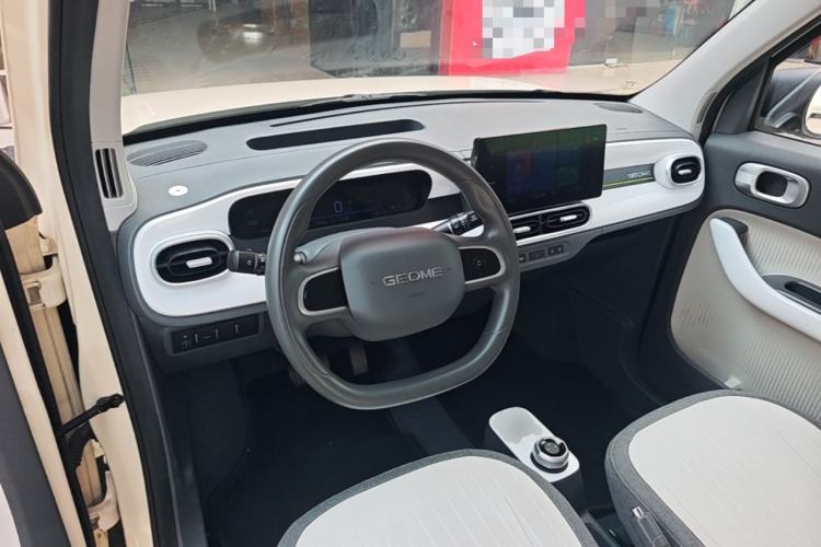 Used Geely Galaxy Panda 2025 210 km – Yuanqi Bear Center Console