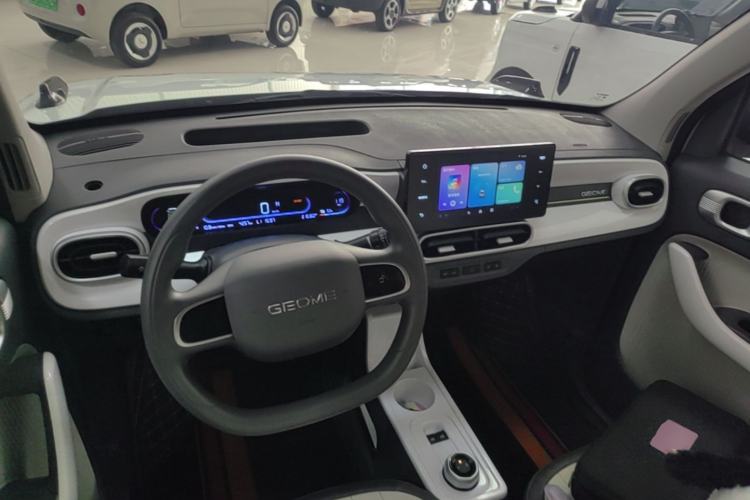 Used Geely Galaxy Panda 2025 210km Panda Kart Center Console