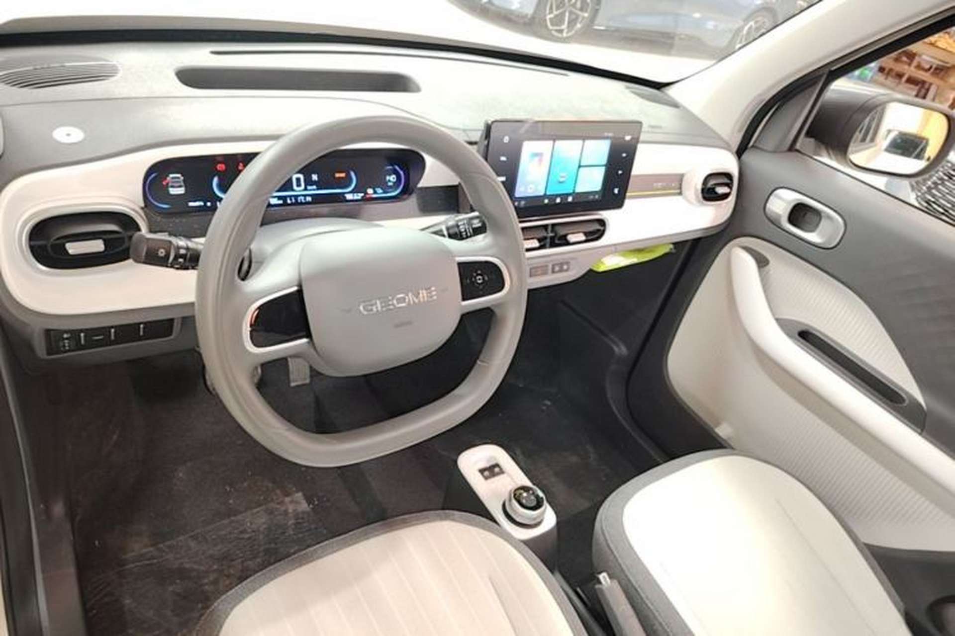 Used Geely Galaxy Panda 2025 210 km – Yuanqi Bear Center Console