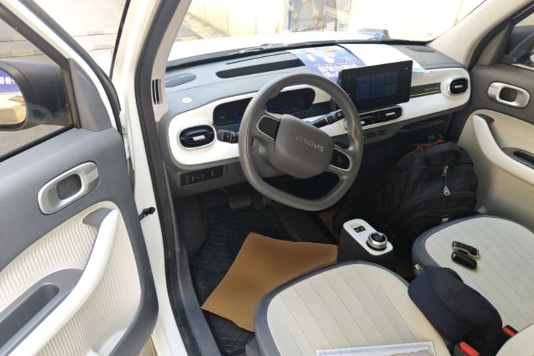 Used Geely Galaxy Panda 2025 210km Panda Kart Center Console