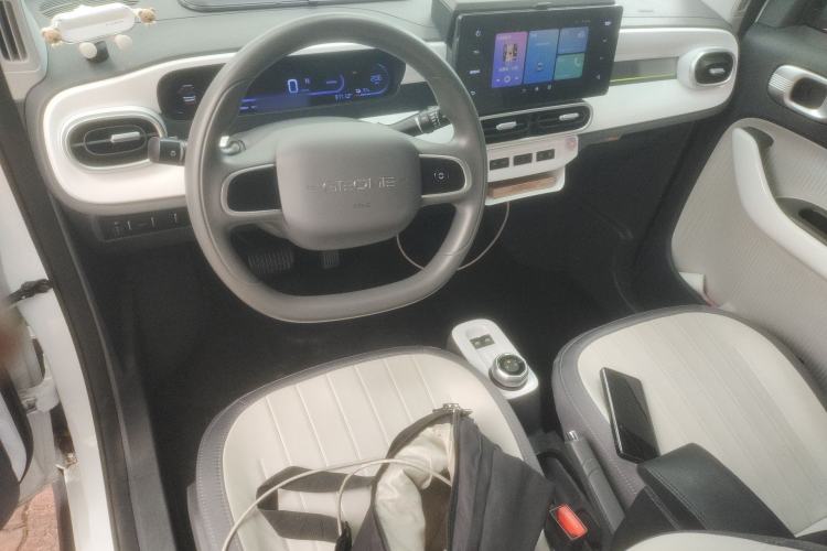 Used Geely Galaxy Panda 2025 210km Panda Rider Center Console