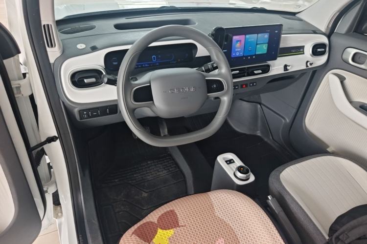 Used Geely Galaxy Panda 2025 210 km – Yuanqi Bear Center Console