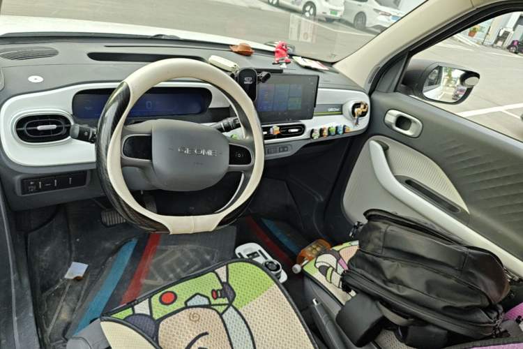 Used Geely Galaxy Panda 2025 210km Panda Kart Center Console