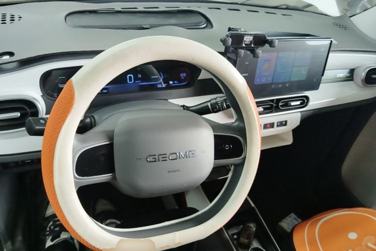 Used Geely Galaxy Panda 2025 210km Panda Kart Center Console