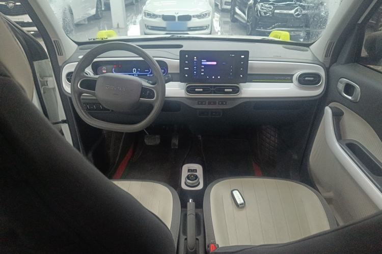 Used Geely Galaxy Panda 2025 210km Panda Rider Center Console