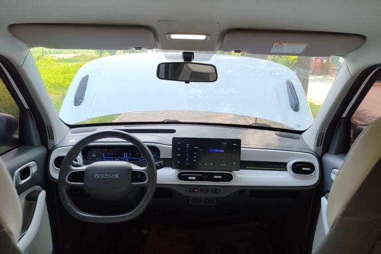 Used Geely Galaxy Panda 2025 210km Panda Kart Center Console