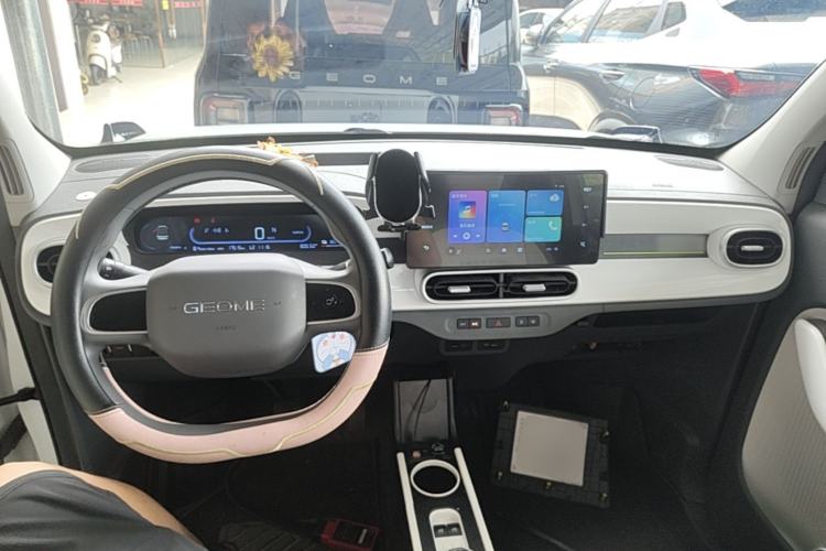 Used Geely Galaxy Panda 2025 210km Panda Kart Center Console