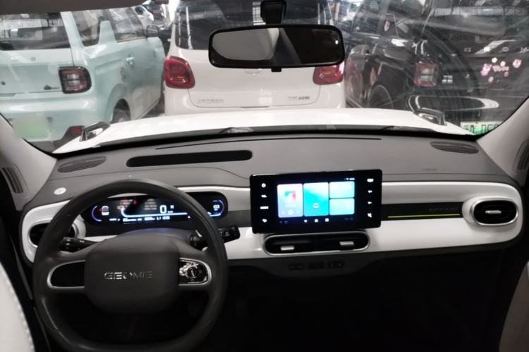 Used Geely Galaxy Panda 2025 210km Panda Kart Center Console