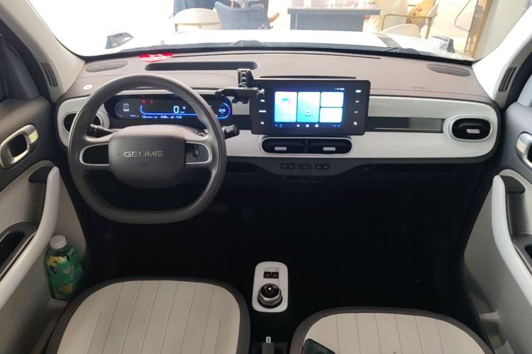 Used Geely Galaxy Panda 2025 210km Panda Kart Center Console