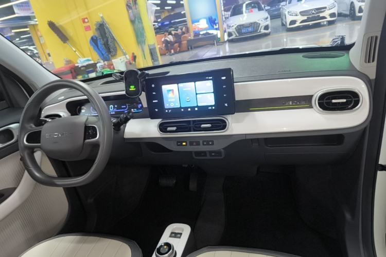 Used Geely Galaxy Panda 2025 210km Panda Kart Center Console