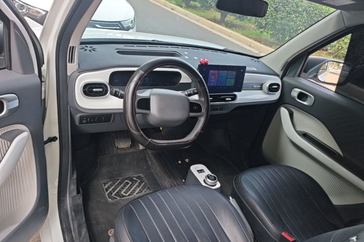 Used Geely Galaxy Panda 2025 210 km – Yuanqi Bear Center Console