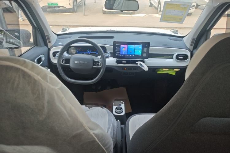 Used Geely Galaxy Panda 2025 210km Panda Kart Center Console