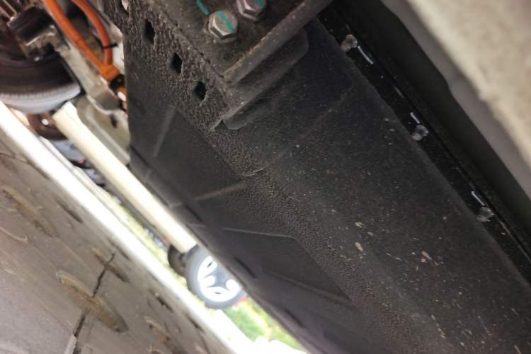 Used Geely Galaxy Panda 2025 210 km – Yuanqi Bear Chassis Front Left