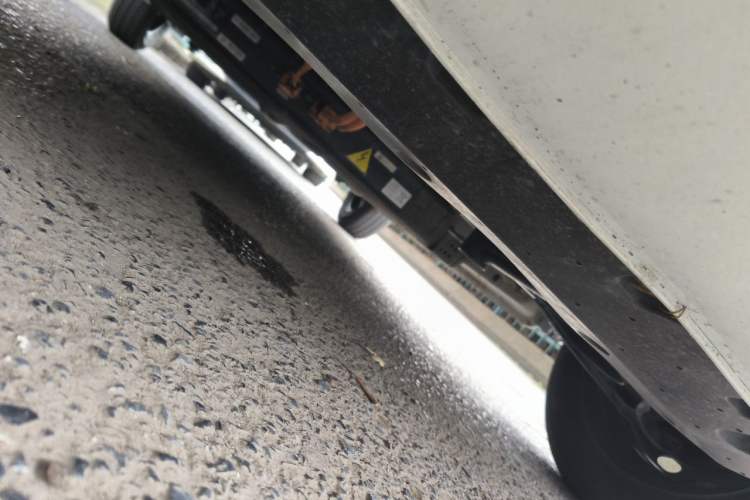 Used Geely Galaxy Panda 2025 210 km – Yuanqi Bear Chassis Front