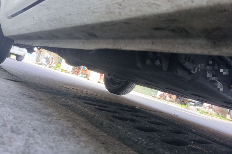 Used Geely Galaxy Panda 2025 210 km – Yuanqi Bear Chassis Front Right