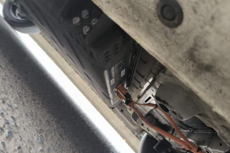 Used Geely Galaxy Panda 2025 210 km – Yuanqi Bear Chassis Front Right