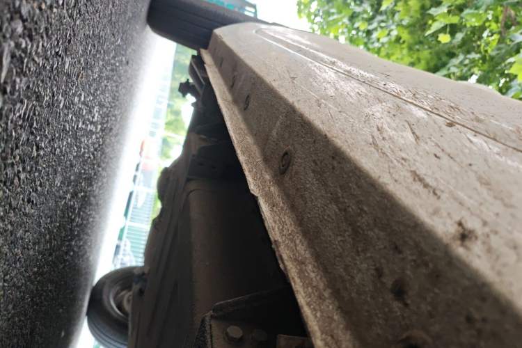 Used Geely Galaxy Panda 2025 210 km – Yuanqi Bear Chassis Front Right